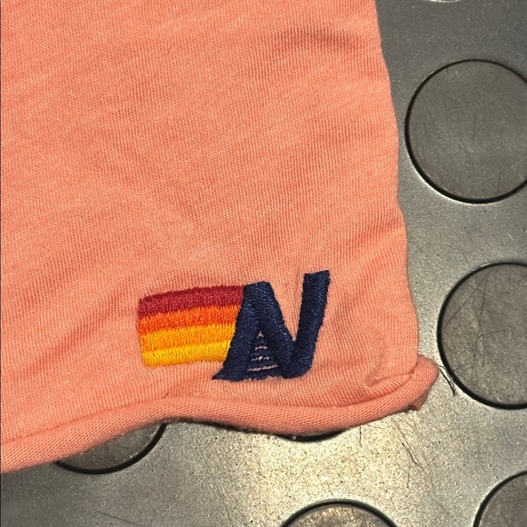 NWOT Aviator Nation L Coral Tee with tiger graphic - Picture 6 of 8